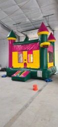 FB IMG 7326719501774710607 1754009163 Green/Pink Castle